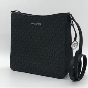 Michael Kors LG Messenger crossbody Bag BIack